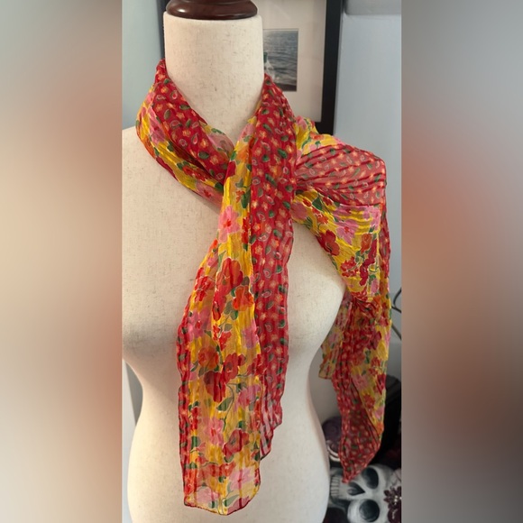 Scarf/Shawl Vibrant Colors and Muti Functional - Picture 4 of 4